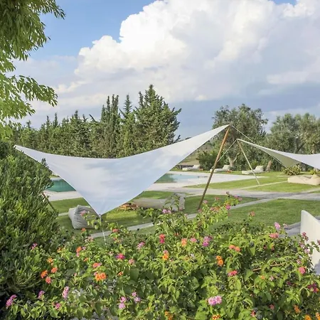 Masseria Ceratonia By Raro Villa *